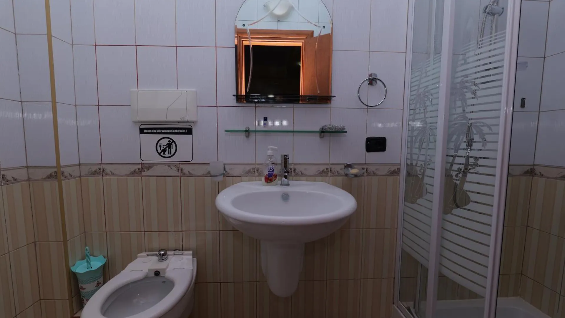 Vila Viktoria Golem Hotel